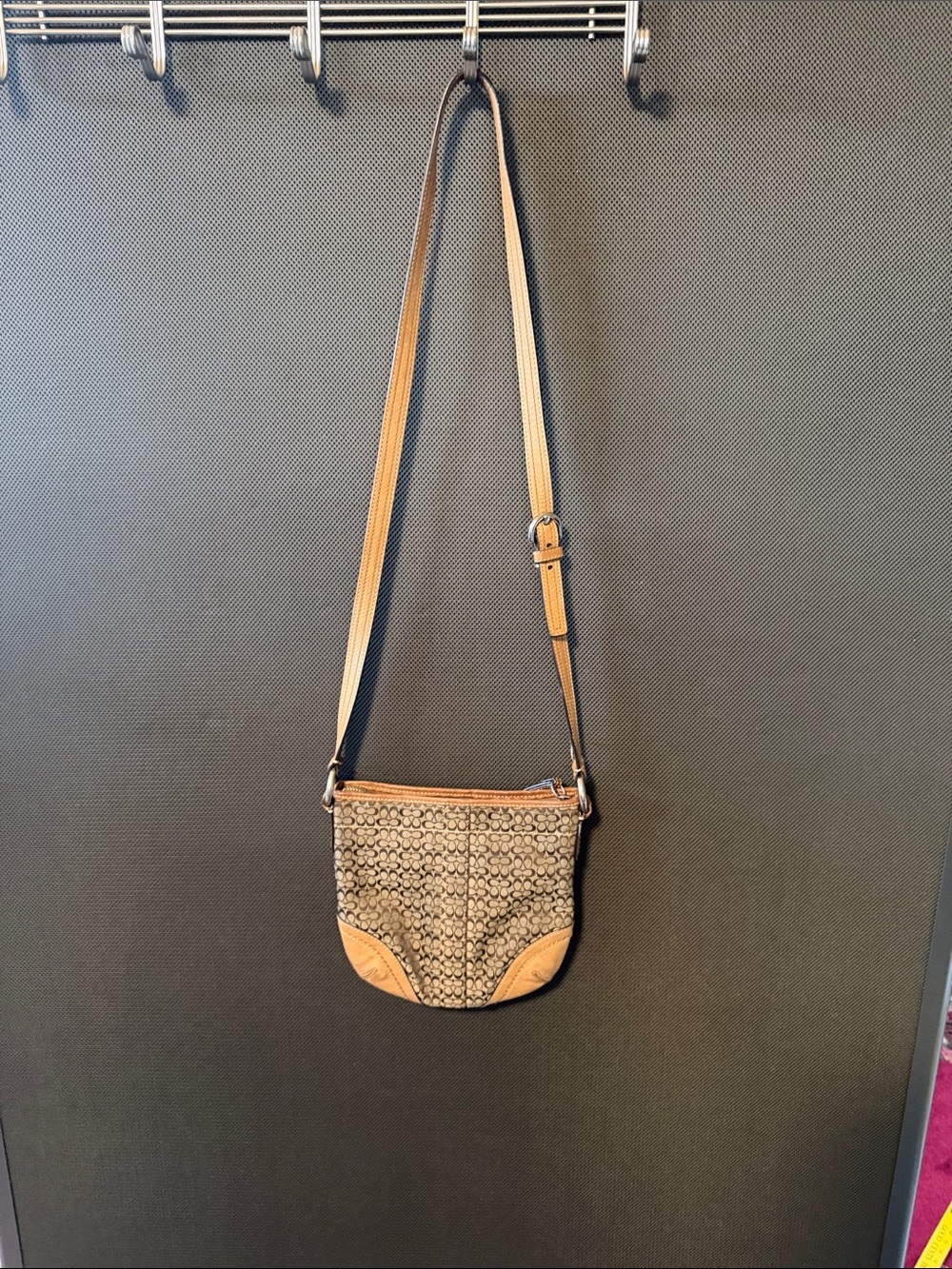 Y2K- Coach Soho Mini Signature Crossbody Bag Brown